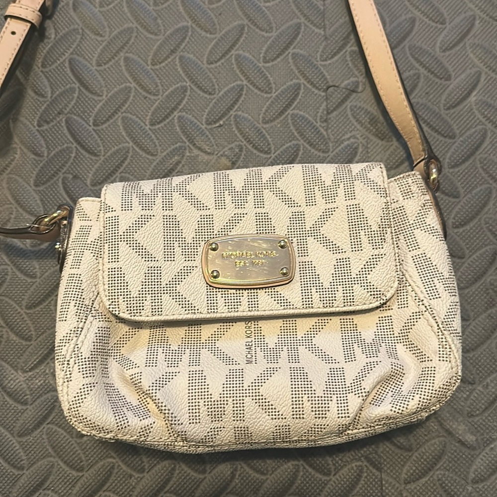 NWOT Michael Kors purse
